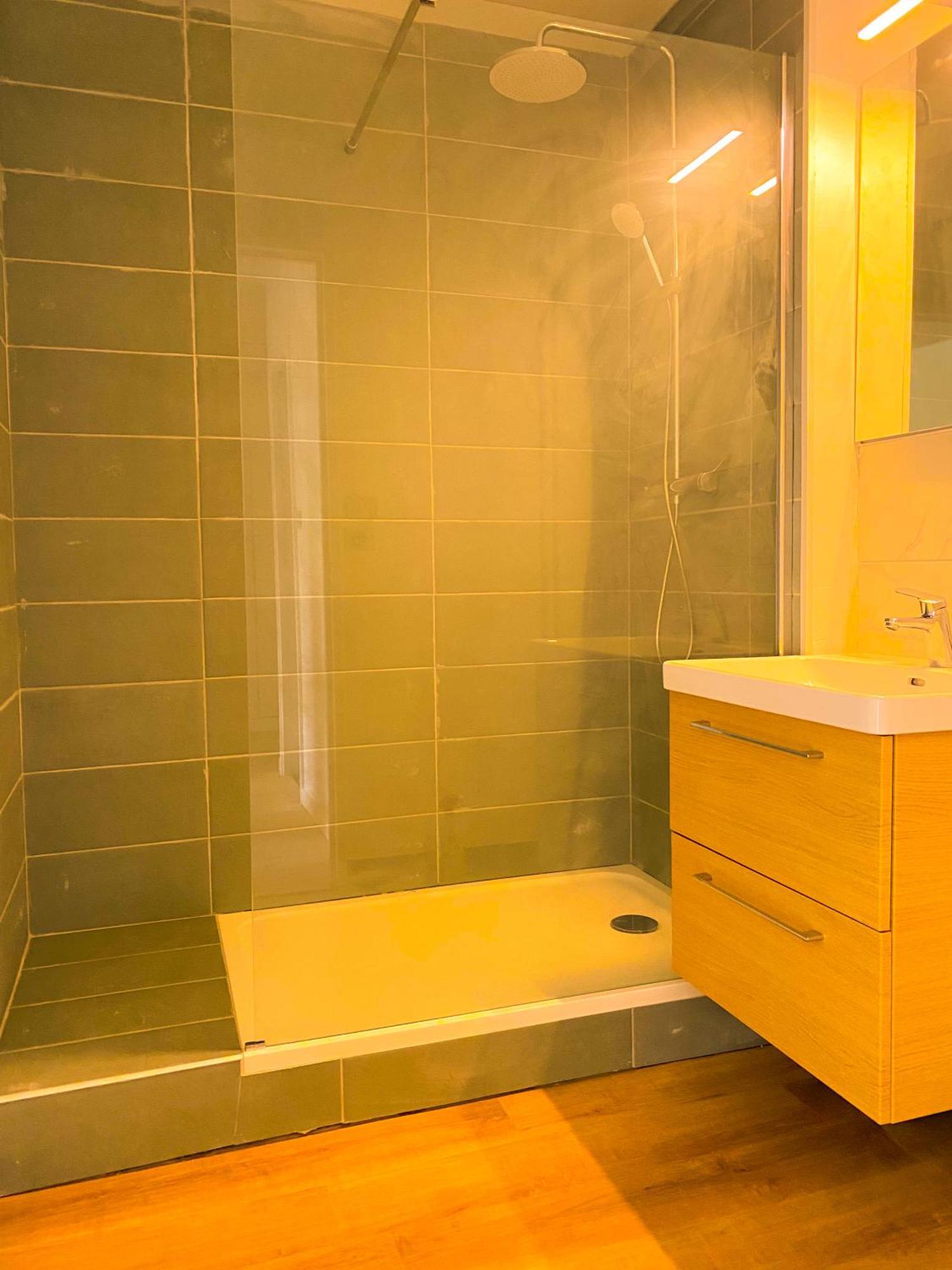 Spacieux Appartement Lumineux 브레스트 외부 사진